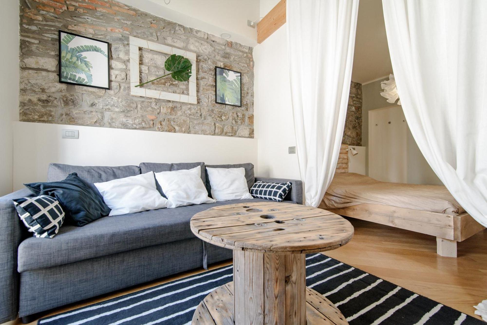 Gem Of The Lake - Luxury Apartment Como Old Town Exterior foto